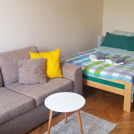 Apartmani V&F Vrnjačka Banja Exterior foto