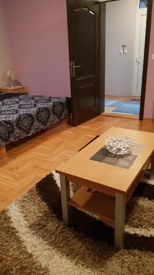 Apartmani V&F Vrnjačka Banja Exterior foto