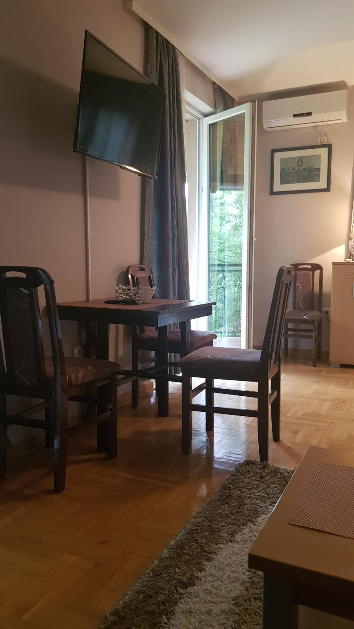 Apartmani V&F Vrnjačka Banja Quarto foto